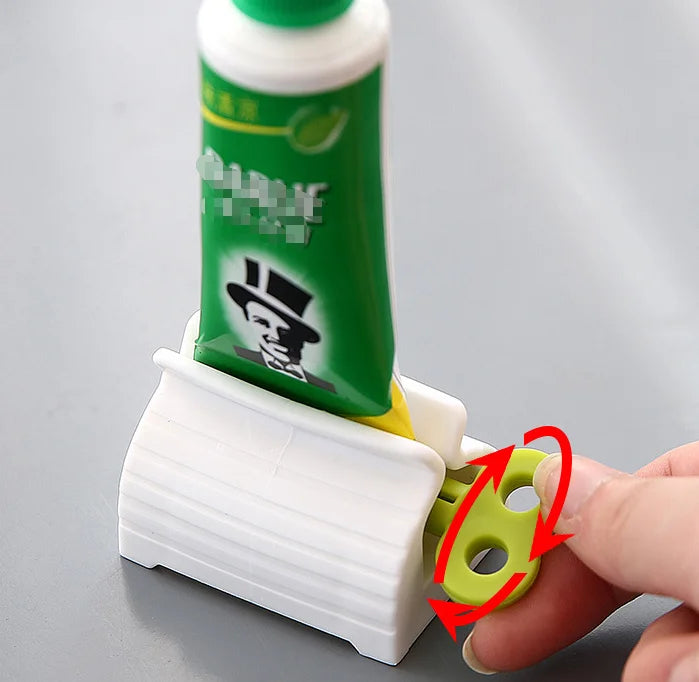 Creative Manual Toothpaste Roll Automatic Squeezer Lazy Facial Cleanser Plastic Clip Stock Household Sundries Toothpaste Press